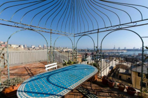 JOIVY Sunny apartment with Panoramic Terrace and Stunning View